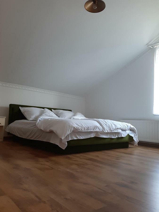 Cosa-Nostra Apartman Hajdúszoboszló Kültér fotó